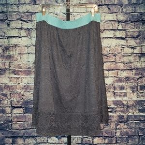 LuLaRoe Soft Lace Fully Lined Skirt, Size 2XL